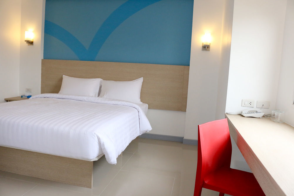 Hop Inn Mae Sot Building A Екстер'єр фото