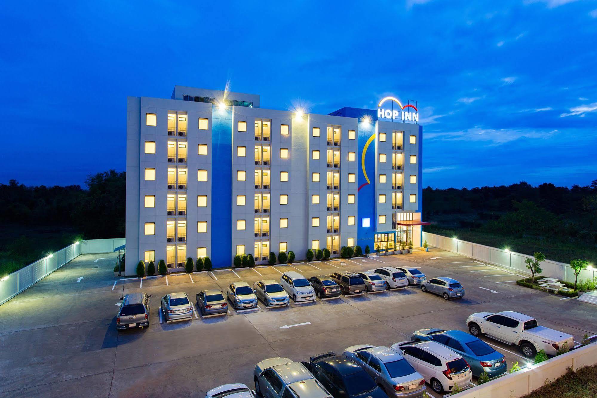 Hop Inn Mae Sot Building A Екстер'єр фото