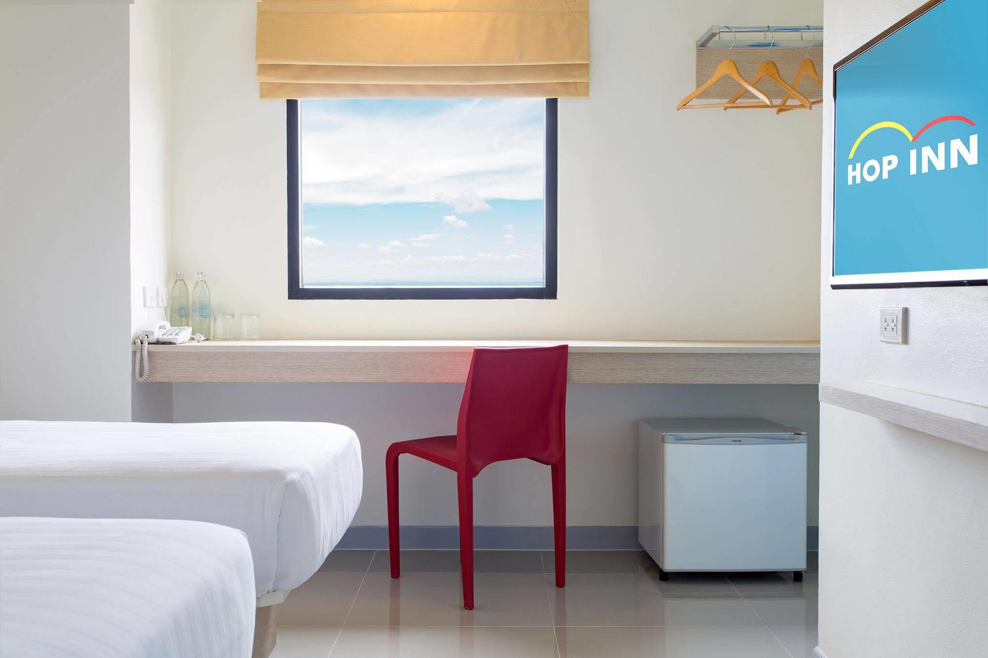 Hop Inn Mae Sot Building A Екстер'єр фото
